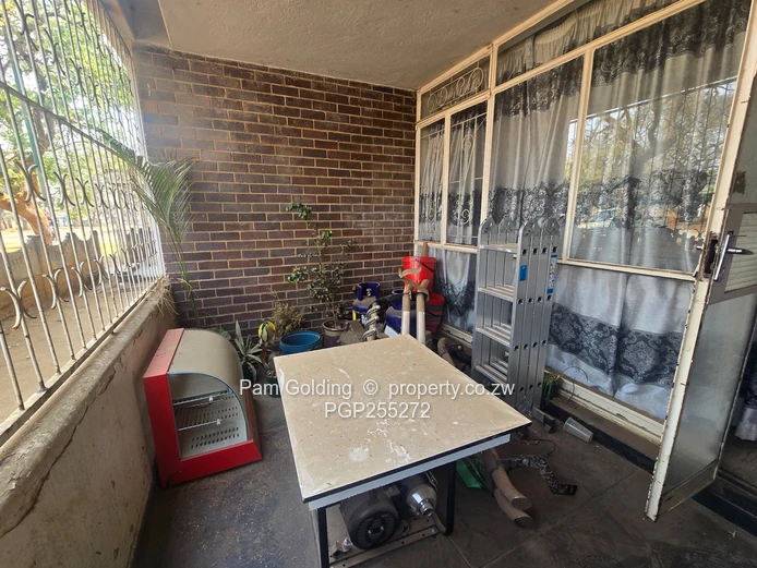 Ground floor 2 bedroom flat