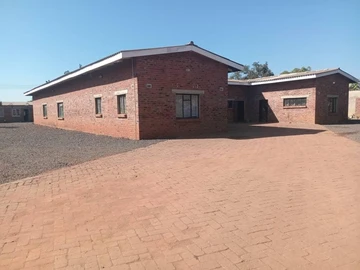 Warehouse & Factory