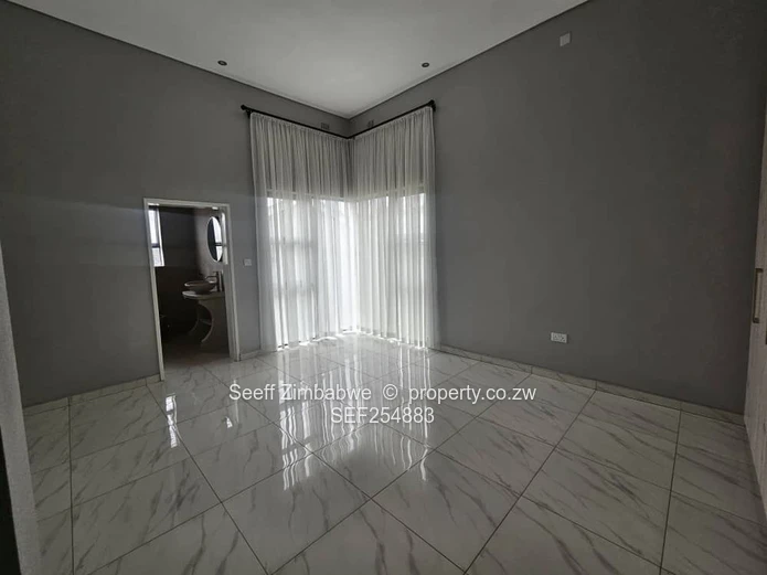 Elegant 3-Bedroom All-Ensuite Residence | Glen Lorne