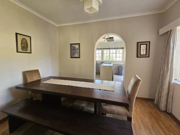 3 Bedroom Flat & Apartment