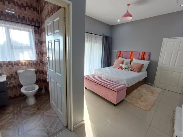 7 Bedroom House