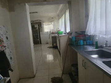 7 Bedroom House