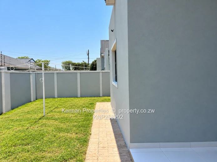 Brand New Cluster Homes (4 Units) – Gletwyn / Shawasha