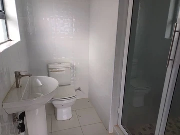 3 Bedroom Garden Flat