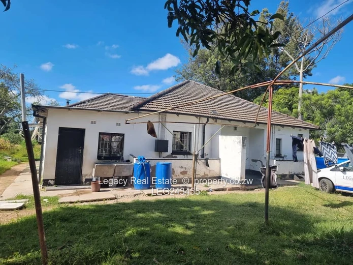 Diamond In The Rough ,High ROI Potential,Hatfield Developer’s Dream – Large Stand Near  Arlington .1