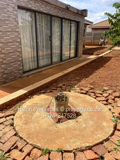 Spacious 4-Bed Home with Solar & Garage in Haydon Park