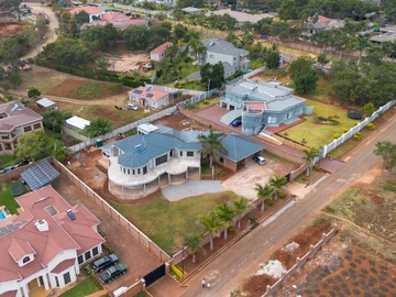 In-complete 5-Bedroom Double Storey for Sale in Brookview