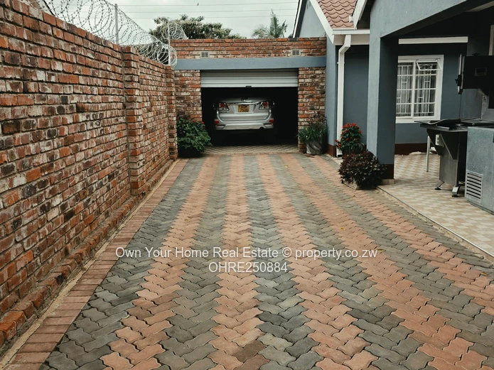 New Marlborough Residence 