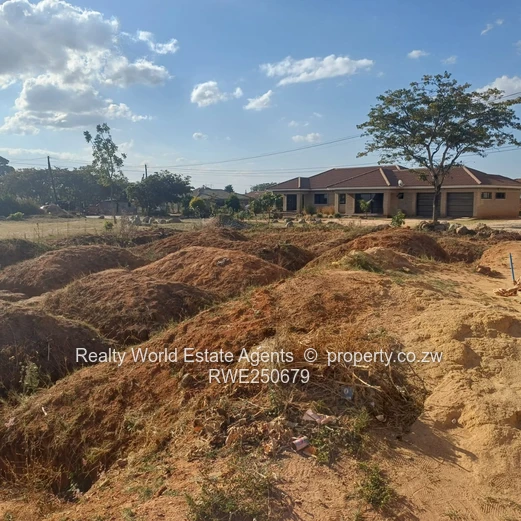 Ruwa Chipukutu Stand For Sale  (Sole Mandate)