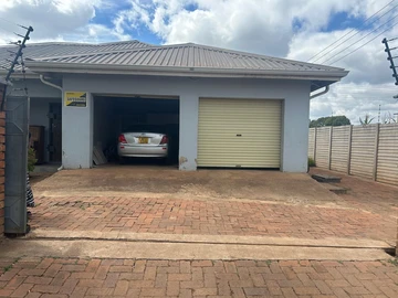 Spacious 4 Bedroomed house for rent in Ashdown Park