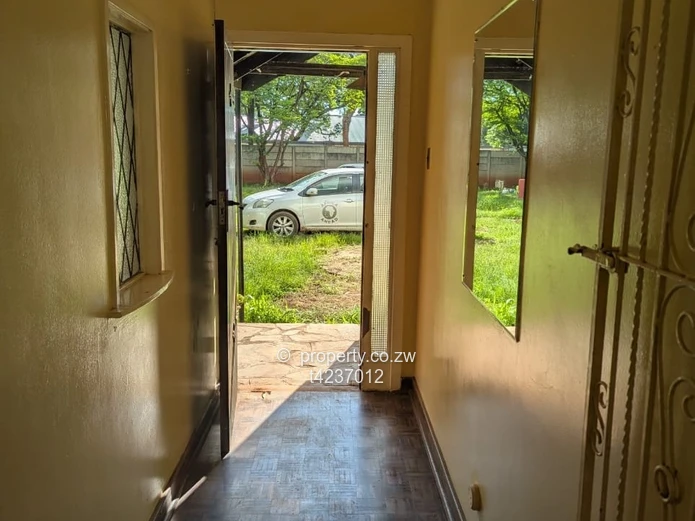 Greendale North 4 bed house to Rent