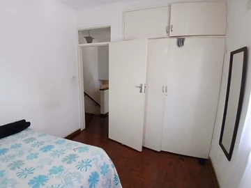3 Bedroom Flat & Apartment