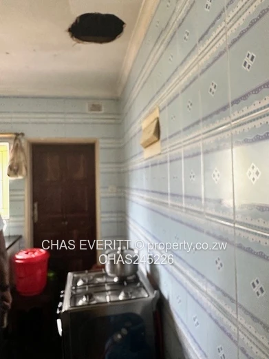 Bloomingdale 6-Bed Home