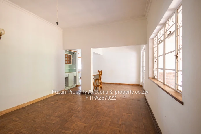 Prime Property for redevelopment - ONLINE AUCTION