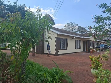 5 Bedroom House