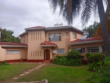 Chinhoyi Double storey house for sale