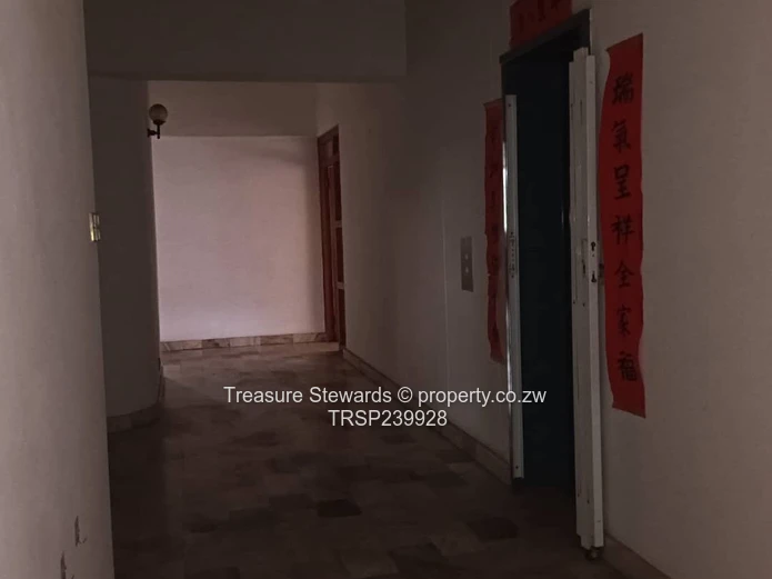 Northfields Penthouse (Sole Mandate)