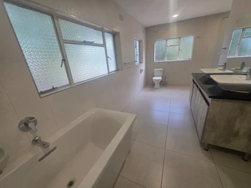 7 Bedroom House