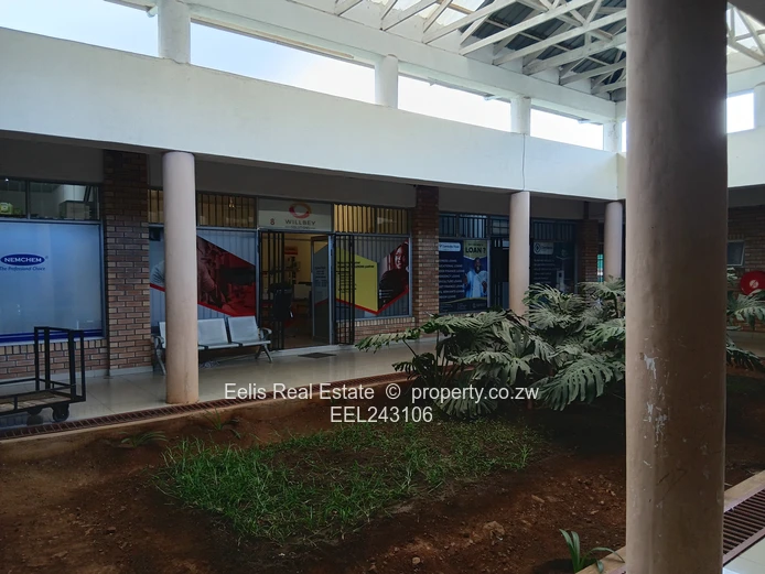 Gweru cbd offices to let