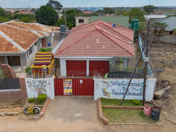 4 Bedroom House