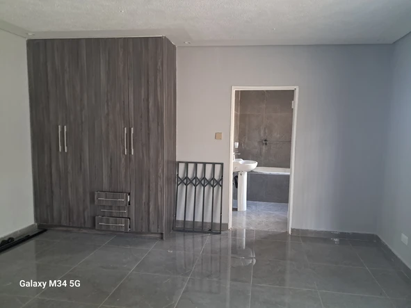 8 Unit Townhouse Complex