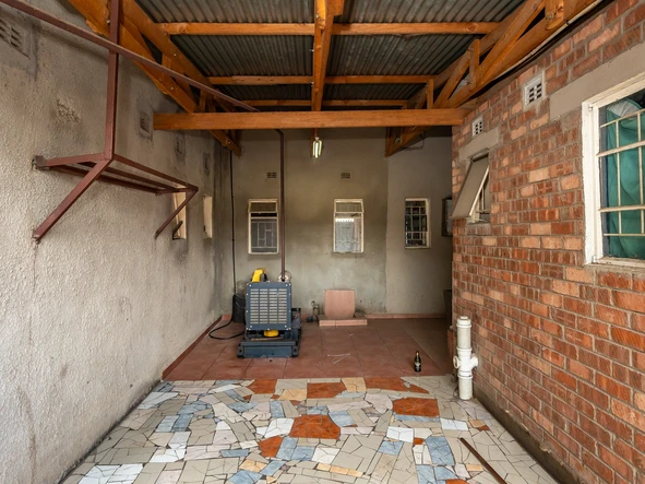 Shop & Retail Property