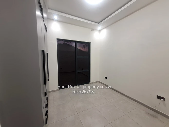 MODERN CLUSTER UNITS FOR SALE - SUNRIDGE, bordering Bluff Hill