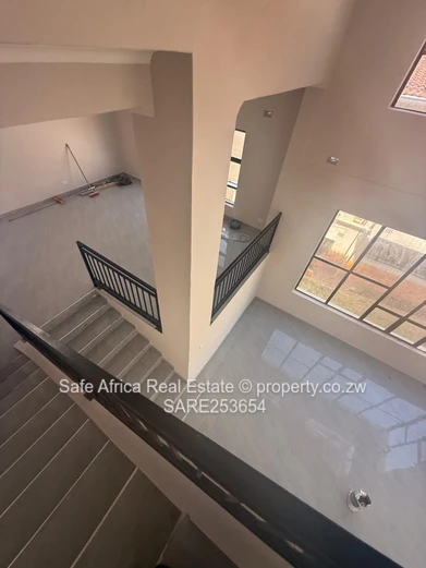 LUXURY 5-BEDROOM VILLA FOR SALE – CARRICK CREAGH   USD 380,000 | 500m² Stand | Title Deed
