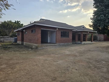 3 Bedroom Garden Flat