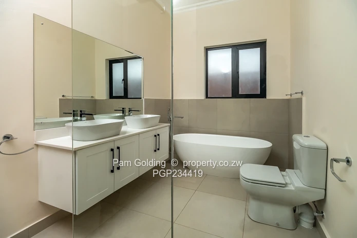 Townhouse For Rent In Vainona