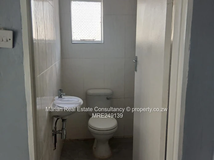 4-Bedroom Cottage, Matsheumhlope FOR RENT 
