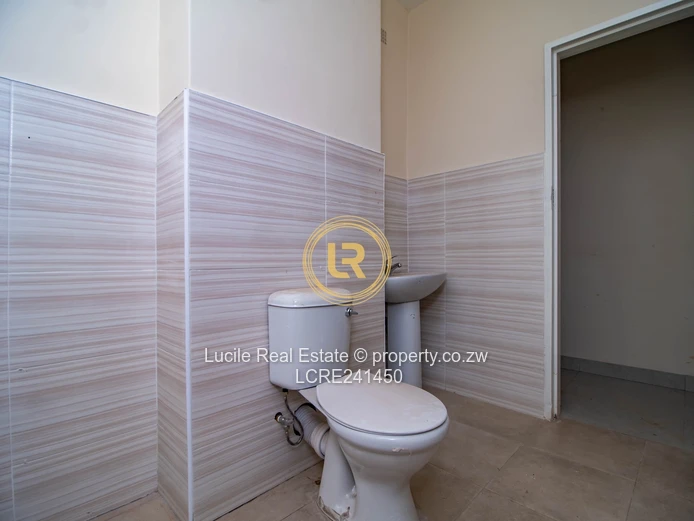 Comfortable Cluster Living/ Ashdown