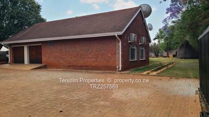 Greendale Commercial cffices for Rental  