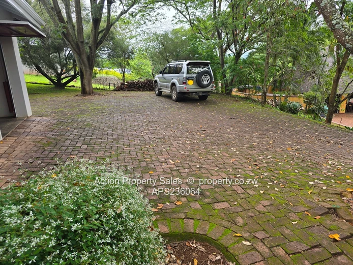 Lovely Townhouse For Rent In The Brooke 