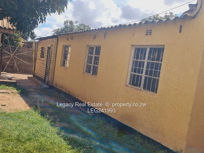 2 Bedroom Cottage for Rent – Houghton Park