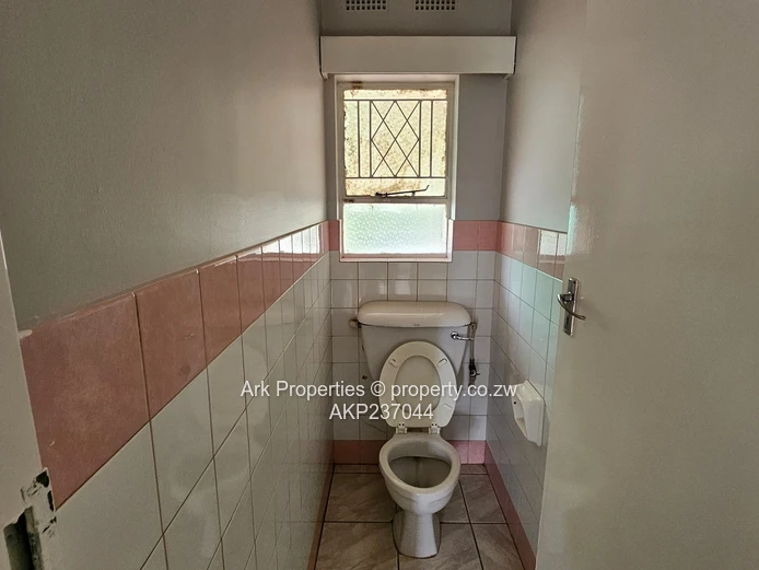 Duplex Garden Flat for Rent in Avondale
