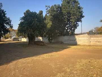 Commercial & Industrial Land