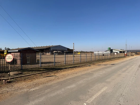 Commercial & Industrial Land