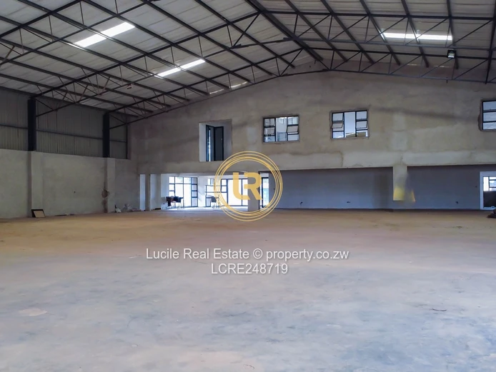 Prime Warehouse Space to Let in Pomona