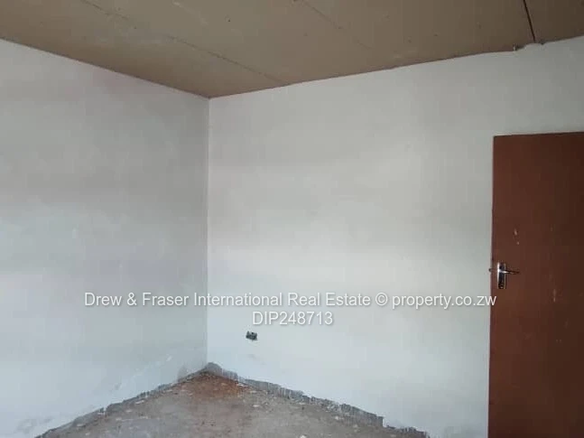 Marlborough Incomplete 2beds cluster house 