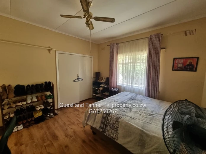 Luxury 4-Bedroom Family Estate on 1 Acre with Tennis Court & Pool | Hillside, Bulawayo