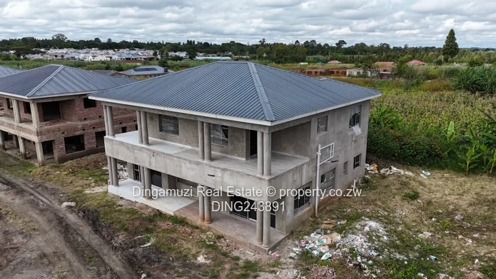 Duplex flat in Greendale 