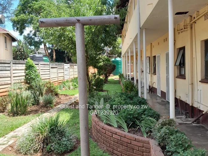 Apartment in Avondale with Secure Title