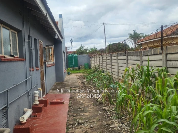 Property For Sale In Mainway Meadows Waterfalls