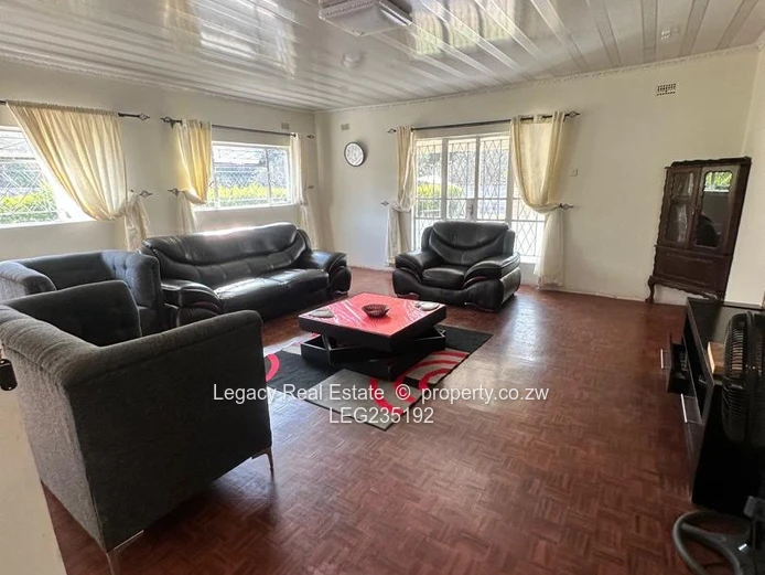 Greendale Coronation – Commercial Property With 3 Cottages to Rent