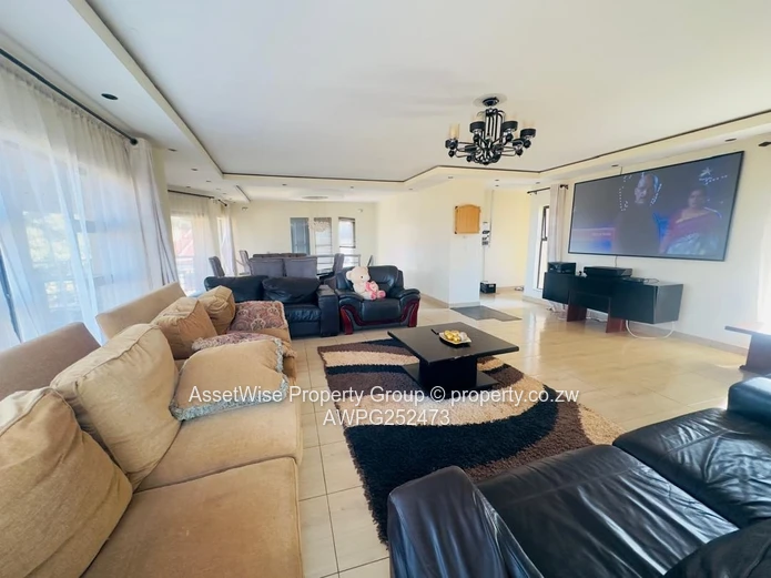 Gletwin Lush Double Storey House for sale