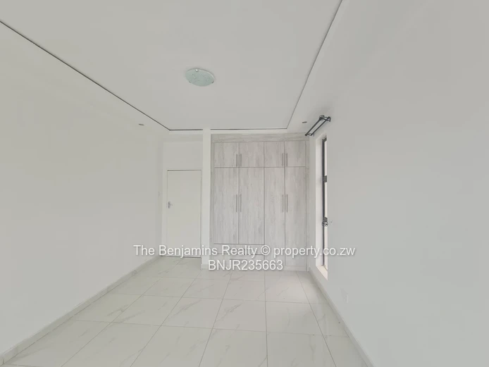 3 Bed 2 Bath Townhouse To Let