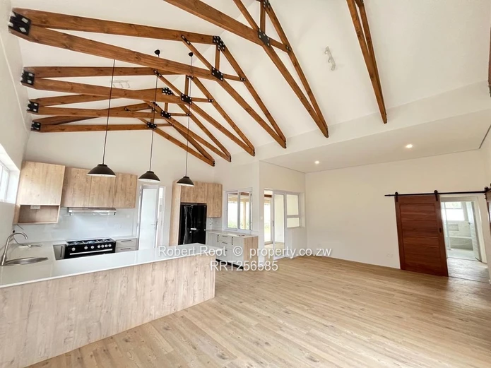Modern 3 bed cluster home in Crowhill