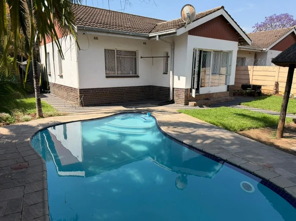 2 Bedroom Garden Flat