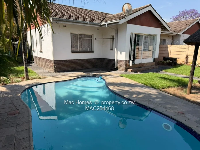 Garden flat for sale  (Sole Mandate)